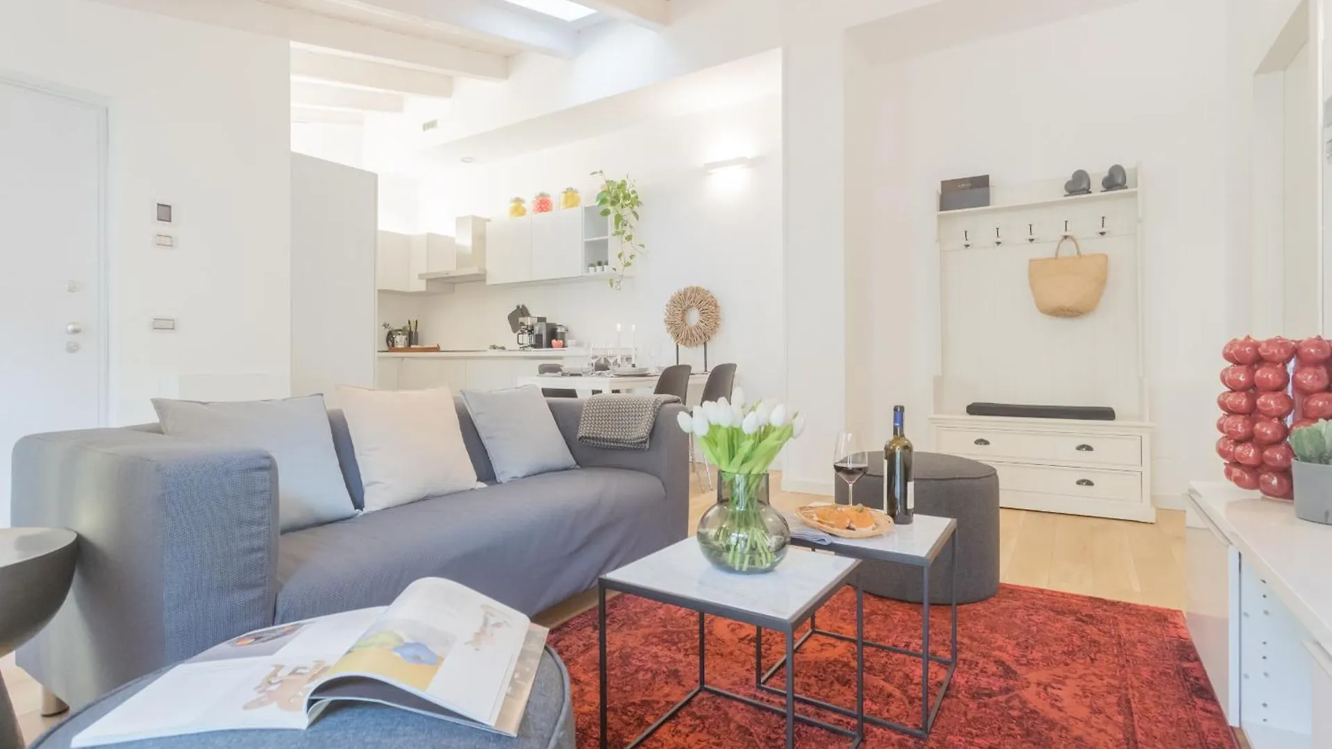 Palazzo Tatti By Rent All Como
