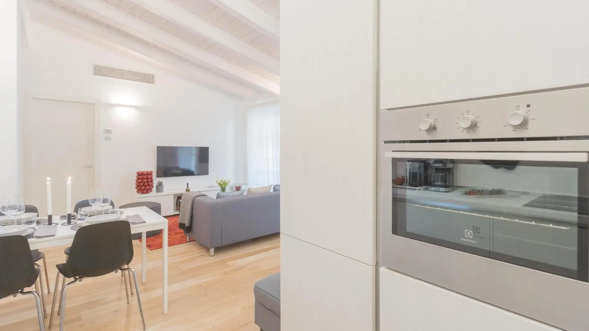 Palazzo Tatti By Rent All Como 0*,  Olaszország