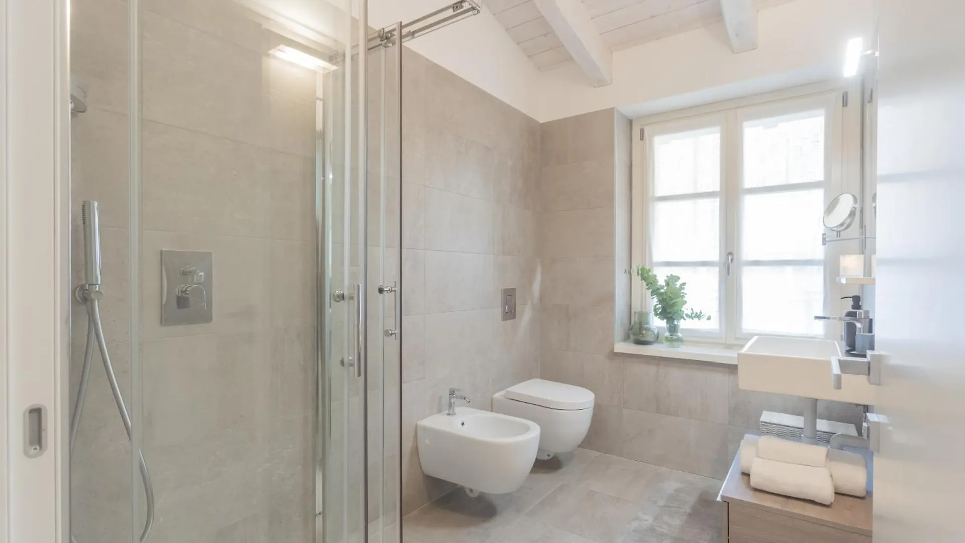 Palazzo Tatti By Rent All Como Apartman