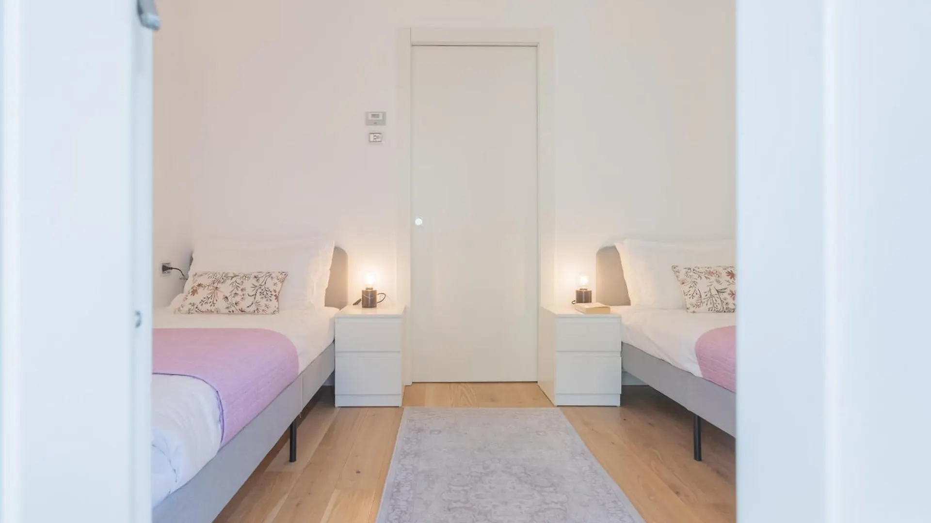Apartment Palazzo Tatti By Rent All Como